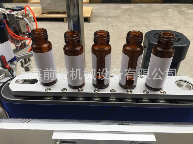 全自动贴标机 圆瓶贴签机 咖啡瓶贴标机